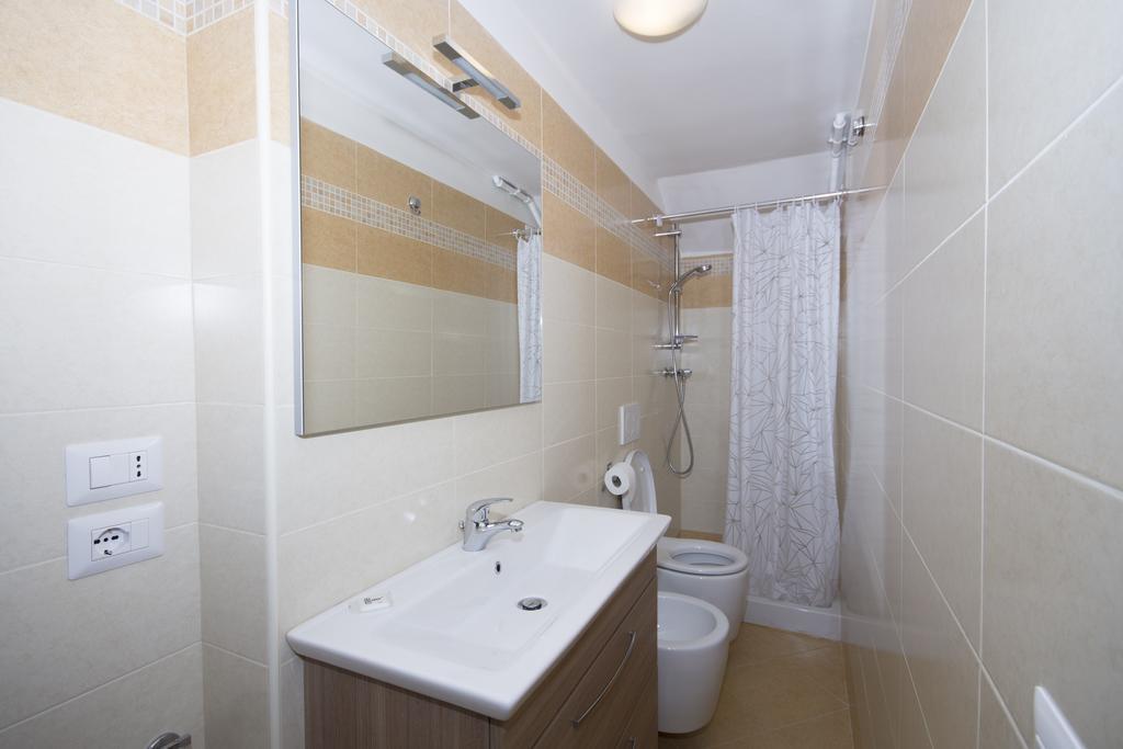 La Casa Di Tina Apartment Colonnella Room photo